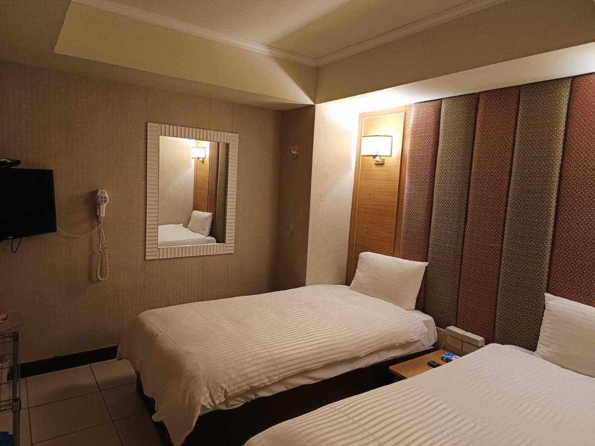 Hotel Fouquet Hualien City Exterior photo