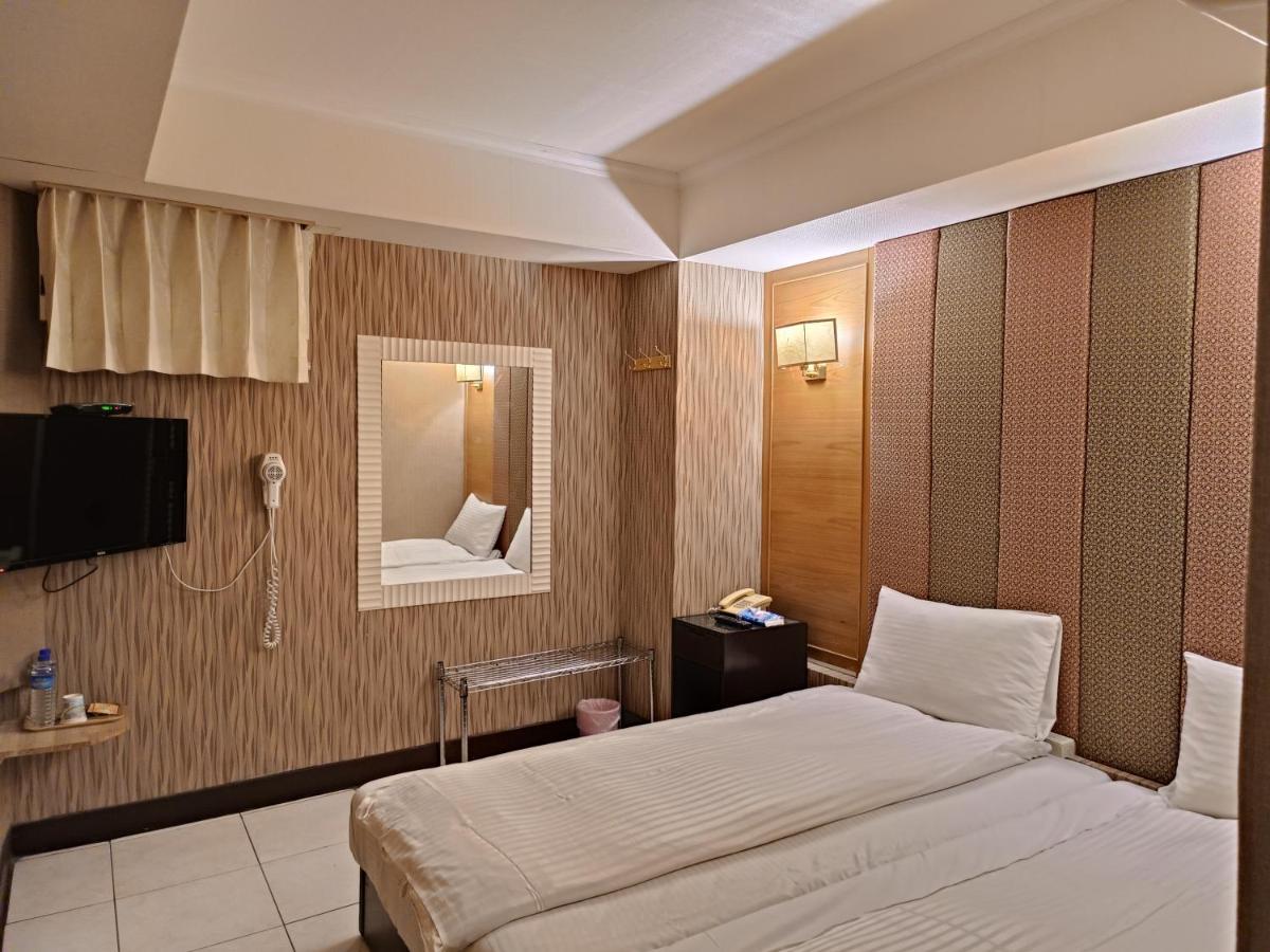 Hotel Fouquet Hualien City Exterior photo