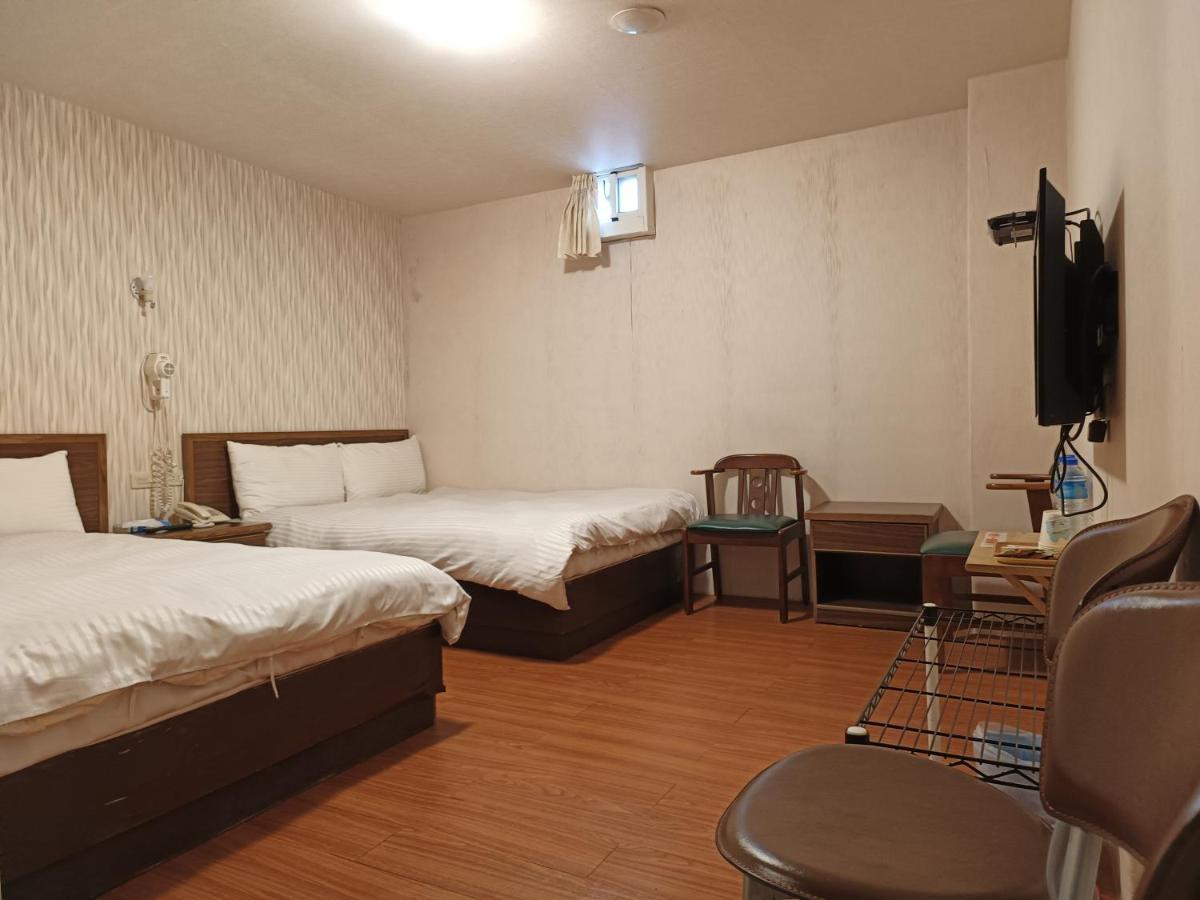 Hotel Fouquet Hualien City Exterior photo